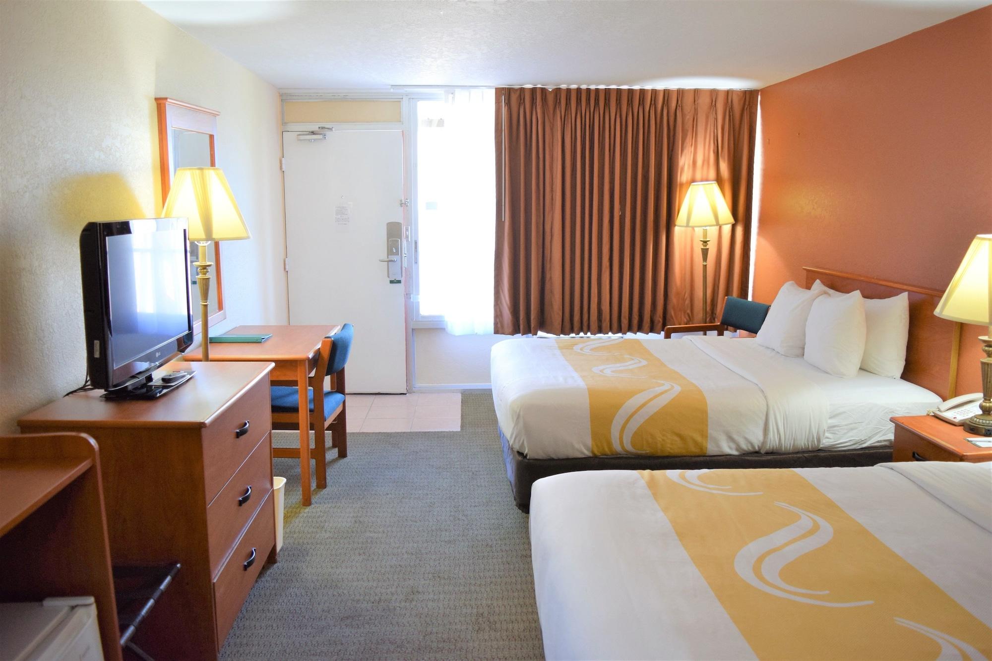 Quality Inn Kennedy Space Center Тайтусвилл Экстерьер фото