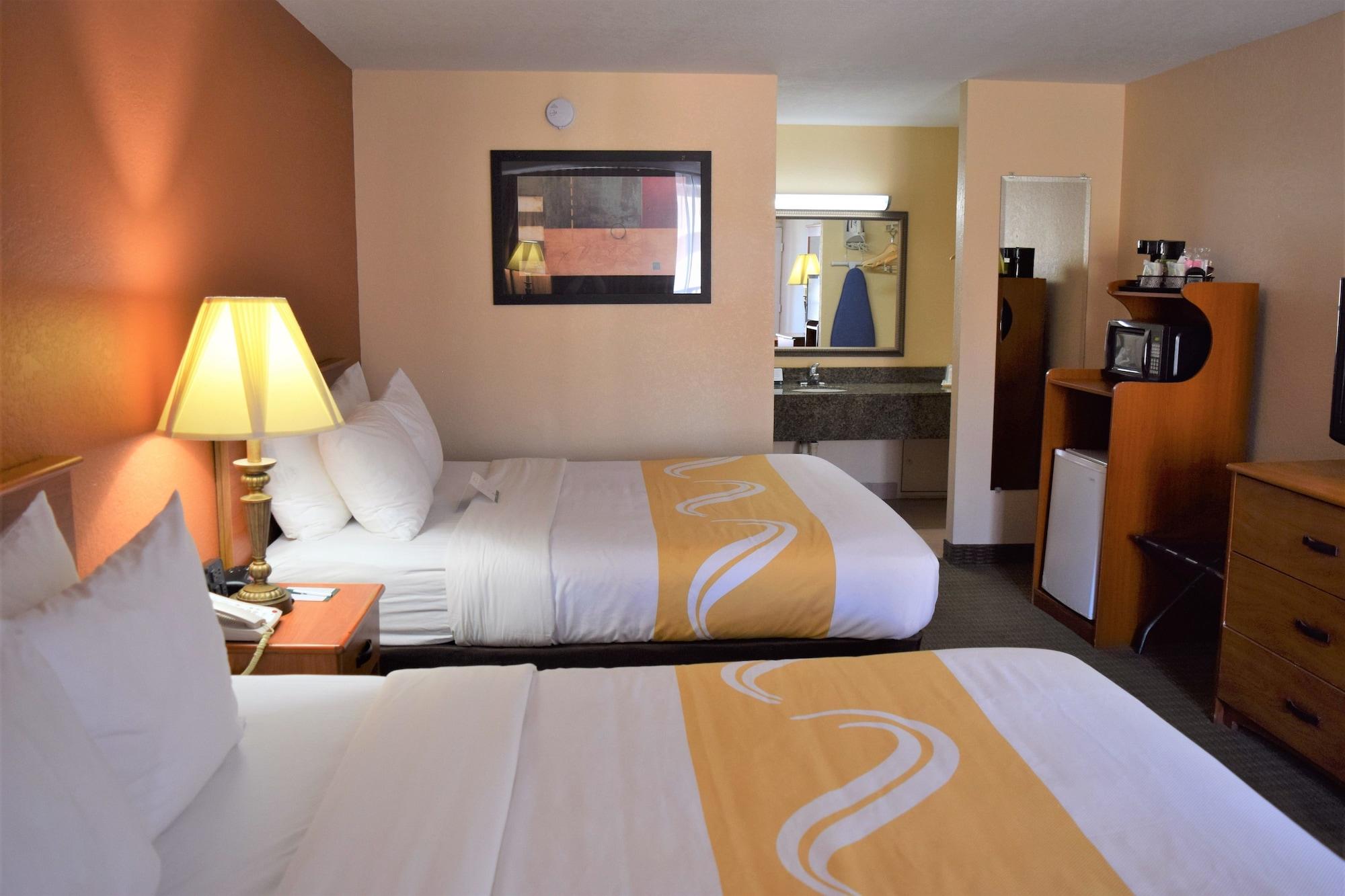 Quality Inn Kennedy Space Center Тайтусвилл Экстерьер фото